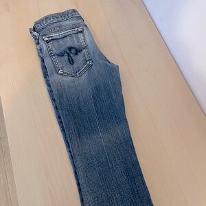 Guess Jeans
